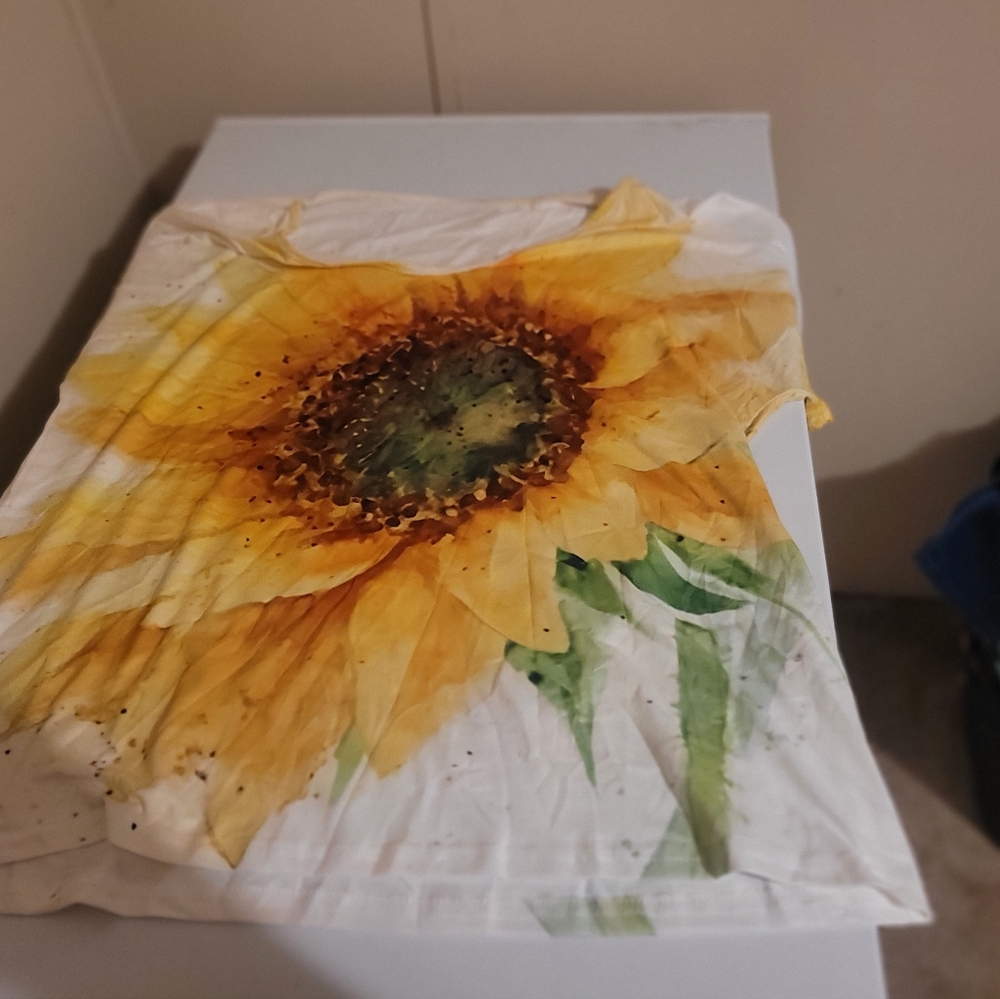 Sunflower 🌻 tee-shirt - Picture 2 of 3